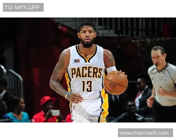 足球明星保罗精彩瞬间全景展示及其职业生涯回顾合集