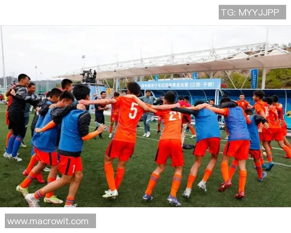 贵州足球明星喊话引发关注的球员有哪些及他们的精彩瞬间