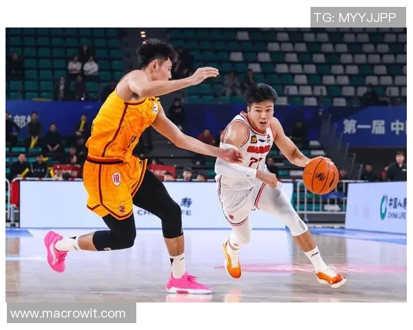 2020年CBA赛季北京队对阵广东队精彩回顾与赛后分析 2020年CBA赛季北京队对阵广东队精彩回顾与赛后分析