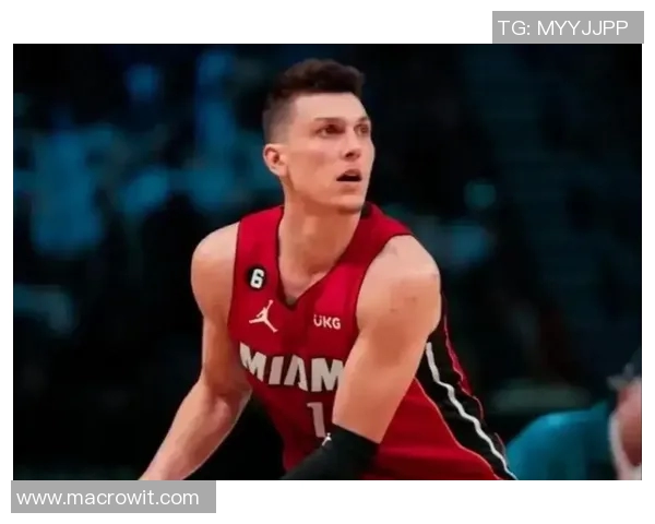 泰勒希罗的篮球之路:从新星崛起到NBA明星的成长历程 泰勒希罗的篮球之路:从新星崛起到NBA明星的成长历程